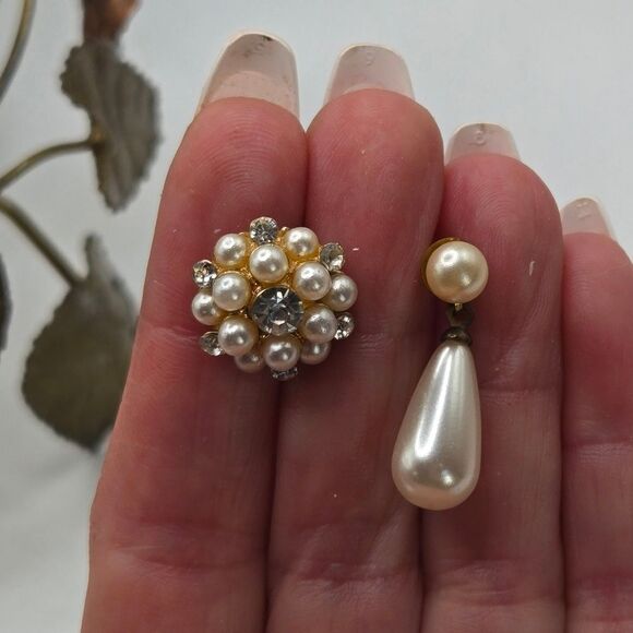 "5/$25" Mismatched Vintage Faux Pearl Post Earrings - Picture 3 of 9